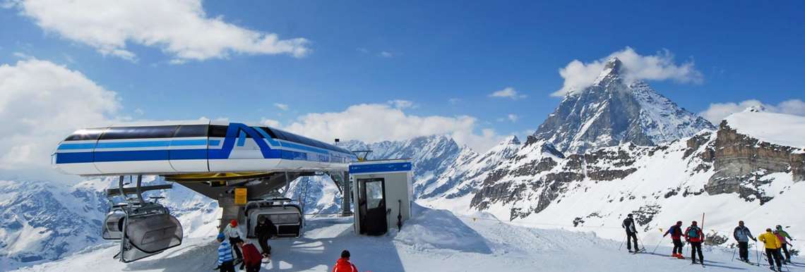 Cervinia er Italiens højest beliggende skiområde med skiløb op til 3.899 meters højde