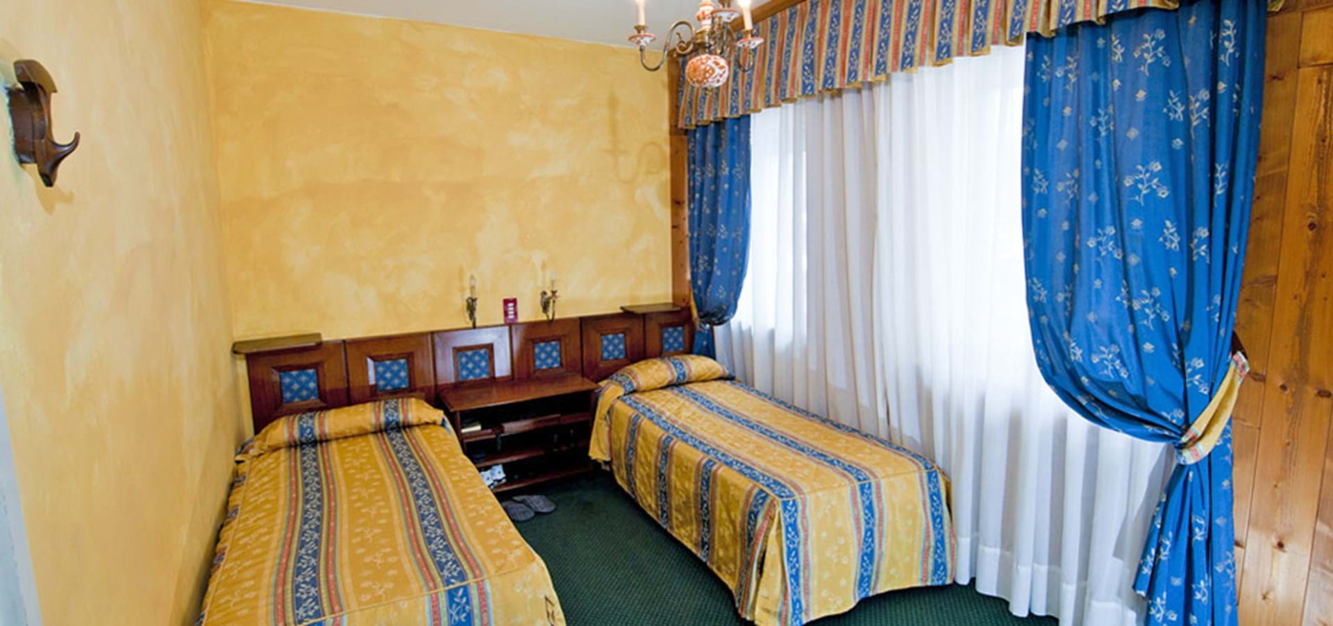 Olimpia Hotel i centrum Cortina d'Ampezzo, Italien Olimpia Hotel i centrum Cortina d'Ampezzo, Italien
