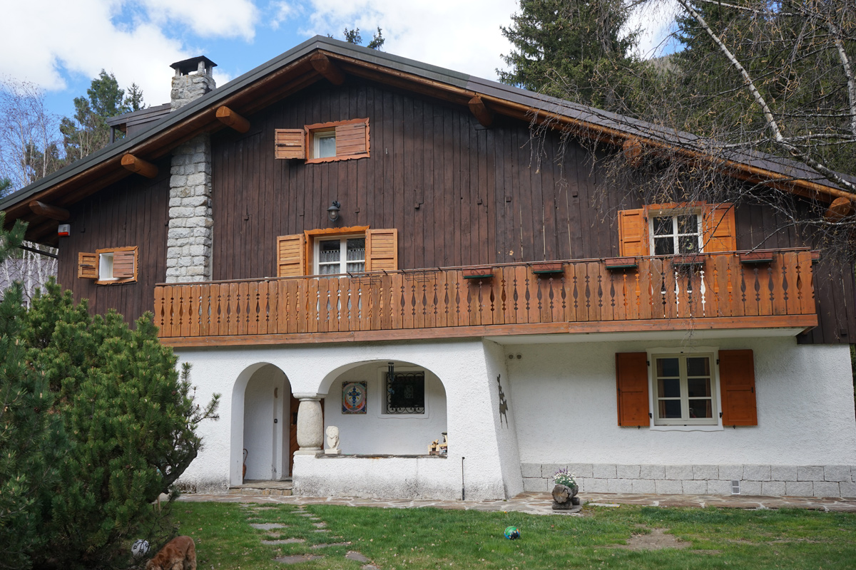 Chalet Villa Al Kind