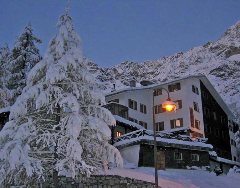 Hotel Les Neiges d'Antan