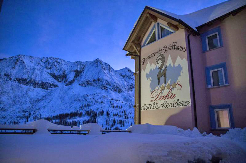 Dahu Hotel & Residence