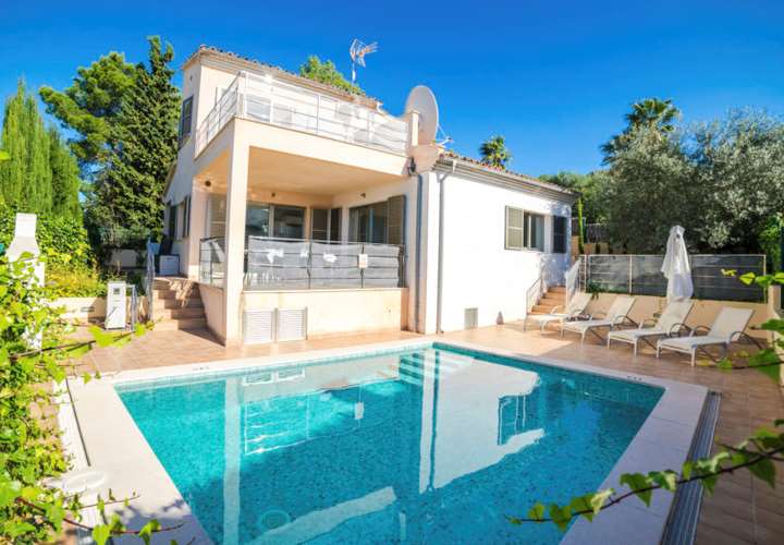 Villa Aires