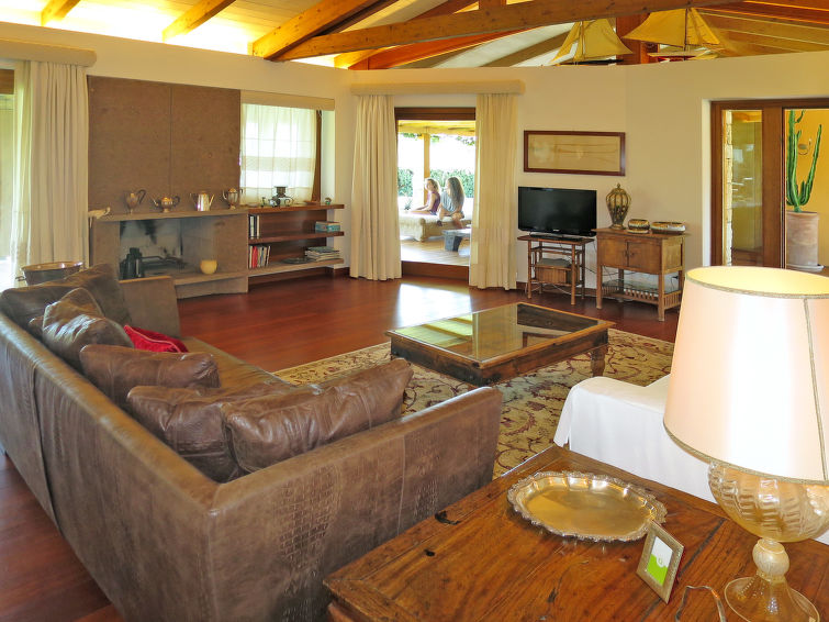 Villa Melograno 1 feriehus