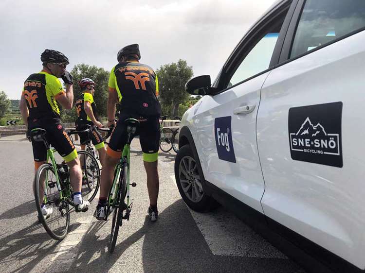 Firmature med cykling i Alperne