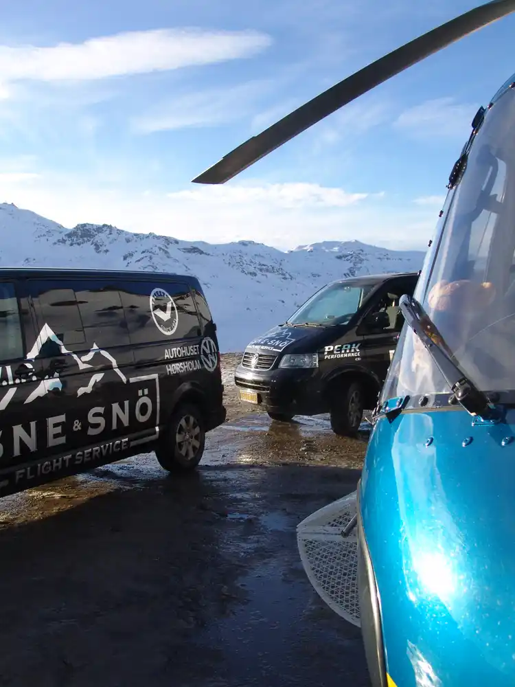SNE & SNÖ V.I.P. Flight Service