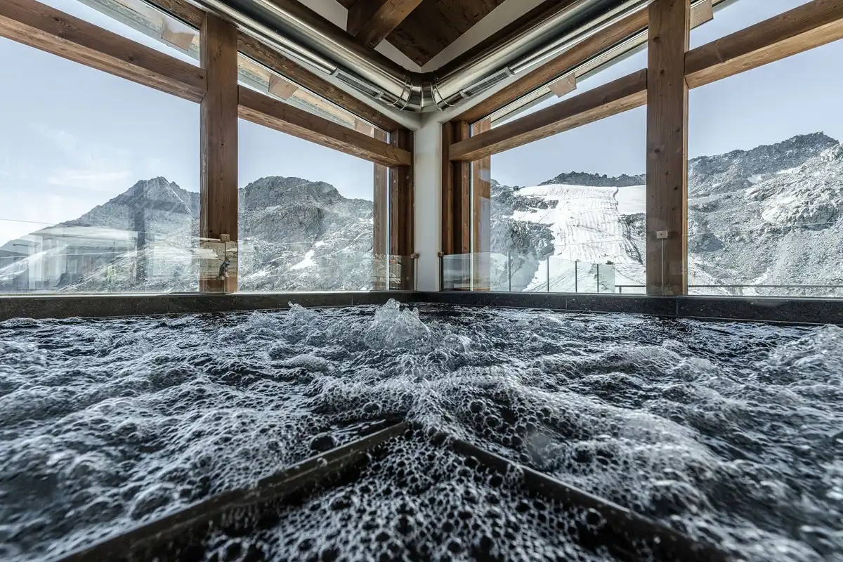 Rifugio Capanna Presena